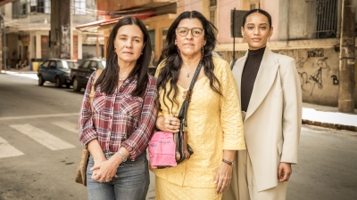 Thelma, Lurdes y Victoria